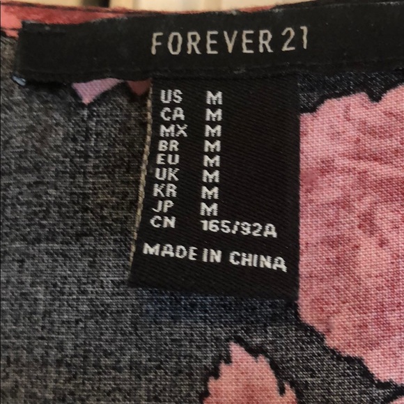 Floral dress - Picture 3 of 3